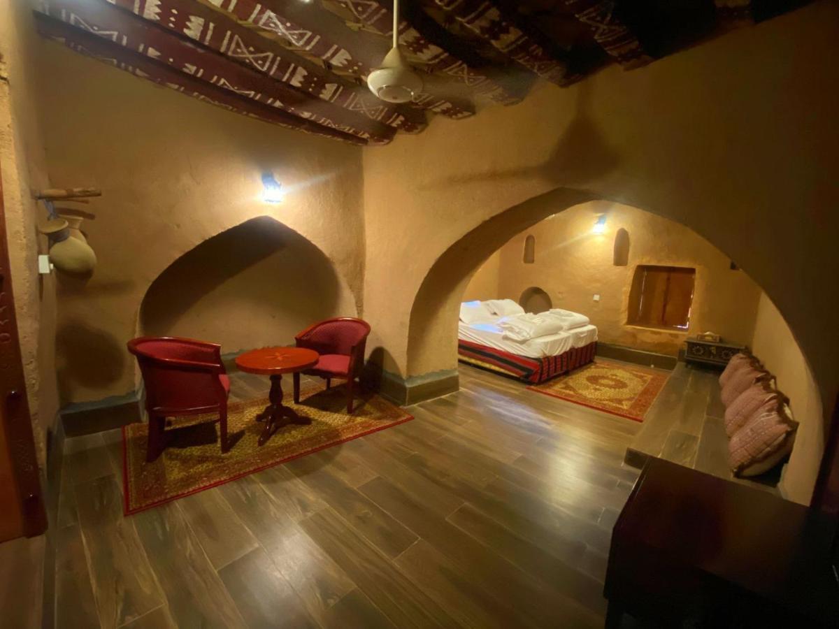 Bait Aljabal Hospitality Inn Al Ḩamrāʼ Exterior foto