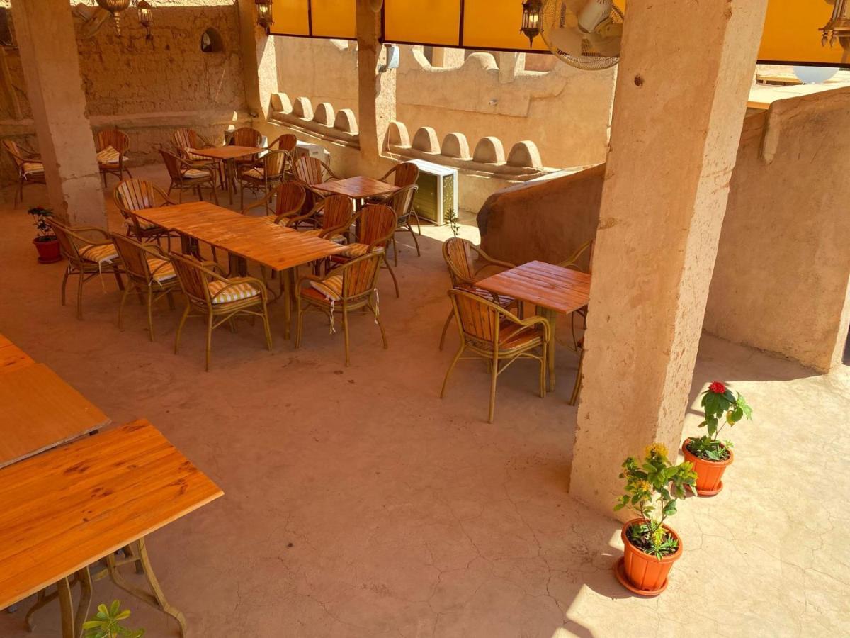 Bait Aljabal Hospitality Inn Al Ḩamrāʼ Exterior foto
